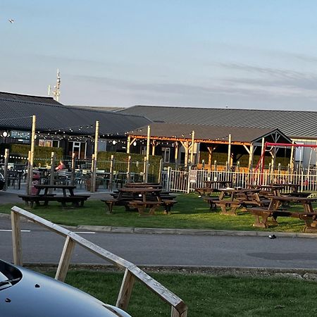 Moonstone Lymington Hotel Leysdown-on-Sea Exterior foto